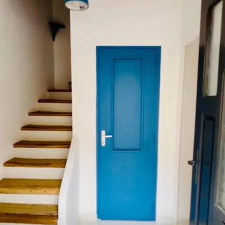 La Maison Pres De La Fontaine Et La Du Pecheur Holiday home